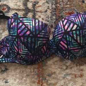Victoria’s Secret printed bra